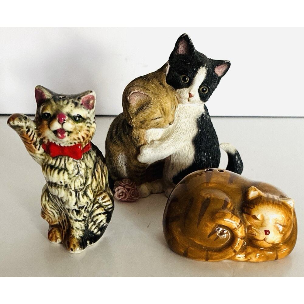 3 Cat Kitty Porcelain Ceramic Kitty Sweethearts Lenox 2003 Salt/ Pepper